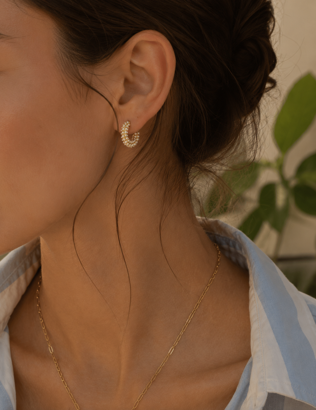 Mini Pearls Hoop Earrings